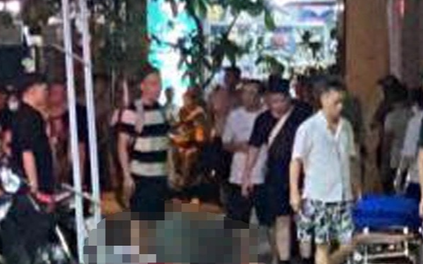 Nam thanh niên ở Hà Nội rơi từ tầng 4 xuống đất sau tiếng cãi vã: Đến nhà chị gái chơi thì xảy ra chuyện