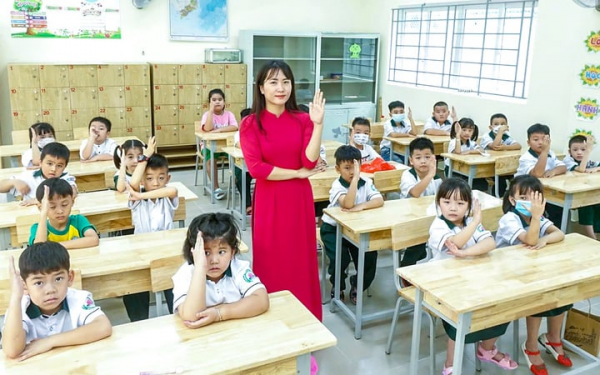 Thực hư thông tin Hiệu trưởng, hiệu phó các trường học sẽ bị cắt giảm sau khi sáp nhập