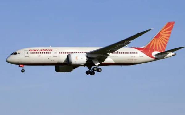 4 máy bay Boeing 787 Dreamliner phải chuyển hướng do tình trạng khẩn cấp trên không