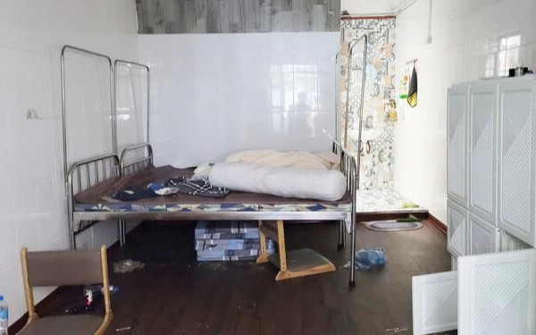Phòng đặc quyền trong Viện Pháp y tâm thần: Tội phạm ăn chơi, sống như bà hoàng