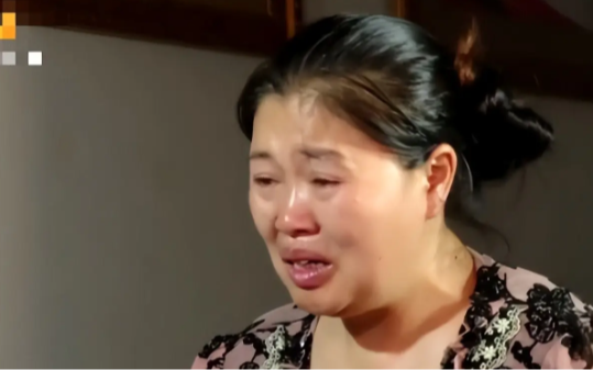 Cô gái bị bắt cóc lúc 3 tuổi, 17 năm sau phát hiện sự thật gây sốc về hàng xóm: Quá đau lòng!